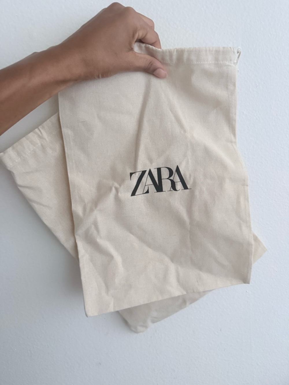 ZARA Drawstring Dust Bag - Set of 2